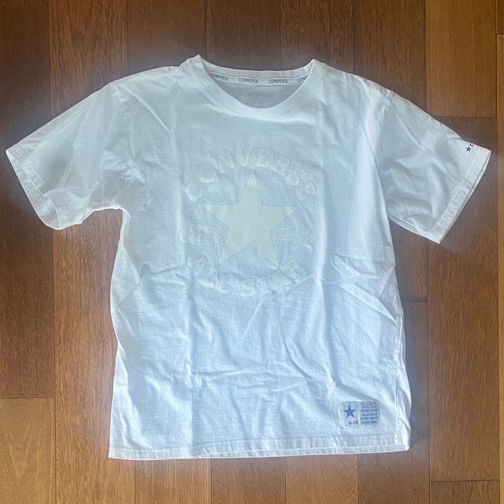 Converse Classic White Short Sleeve Cotton Tee Size M/L🤍💞